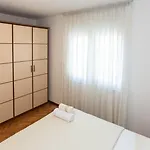 Asti - Two Bedrooms Elegant 公寓 *