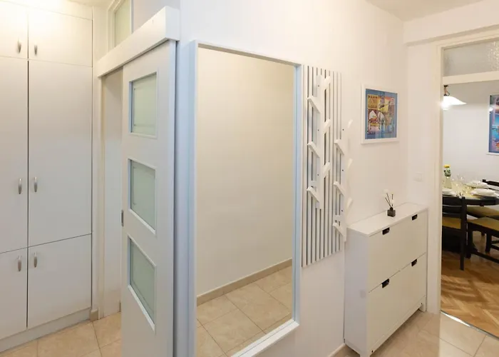 Apartamento Asti - Two Bedrooms Elegant