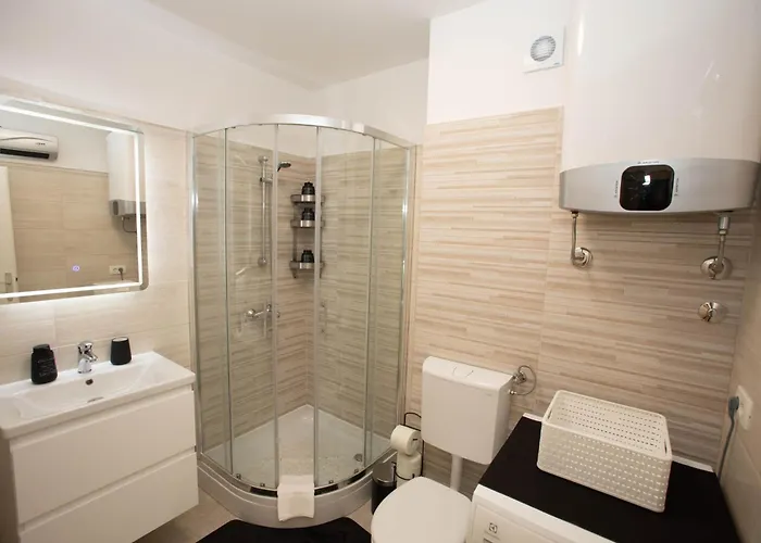 Apartman Asti - Two Bedrooms Elegant *