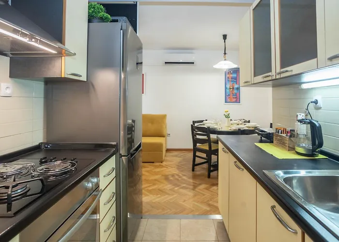 Apartamento Asti - Two Bedrooms Elegant